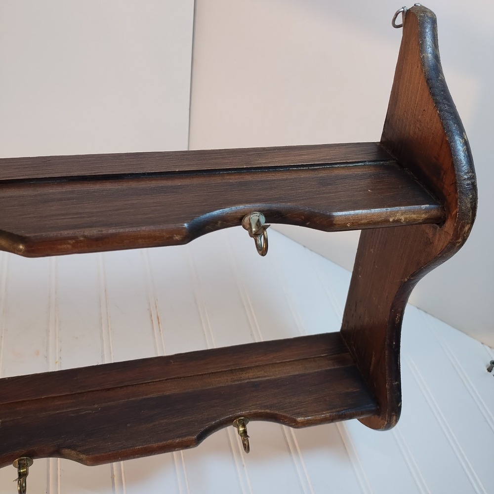VTG Wood Wall Shelf Cup Saucer Plate 2 Tier Rack 6 Hook Farmhouse Country Retro - Picture 10 of 16